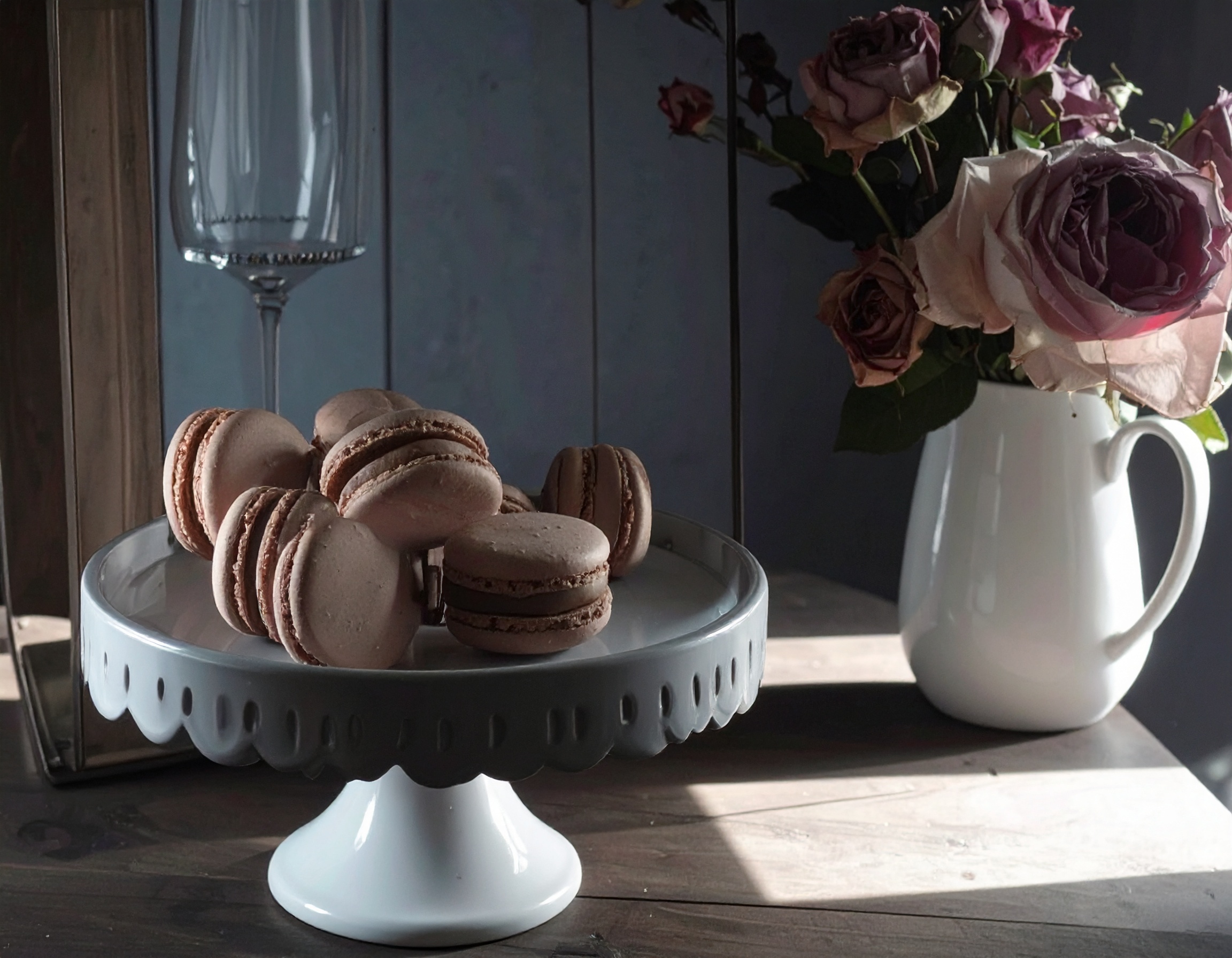 Rose Macaron